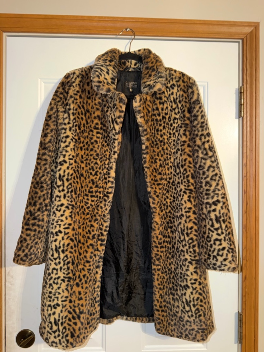 Ci Sono Leopard Print Faux Fur Coat in Tan and Black